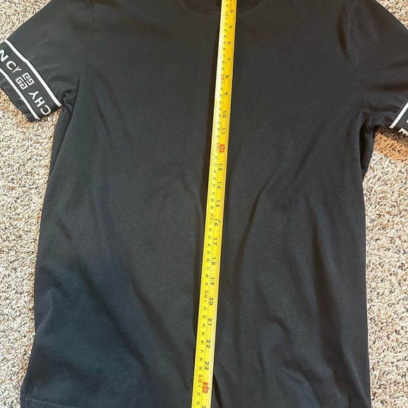 Givenchy Black Men's T-Shirt - Picture 5 of 5